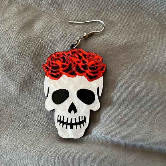 Skull earrings - Picture 2 of 4